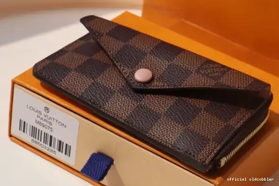 Official oldcobbler HOLDER LOUIS VERSO RECTO CARD VUITTON 0521